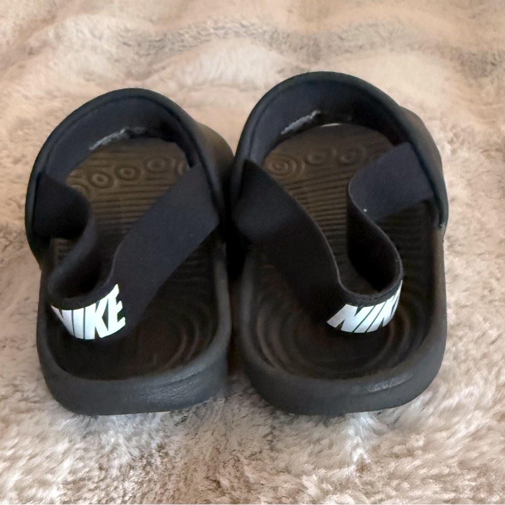 Kid’s Nike Kawa Slides and Hat
